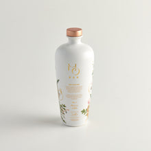 Load image into Gallery viewer, MO BAR Edition No.l Gin
